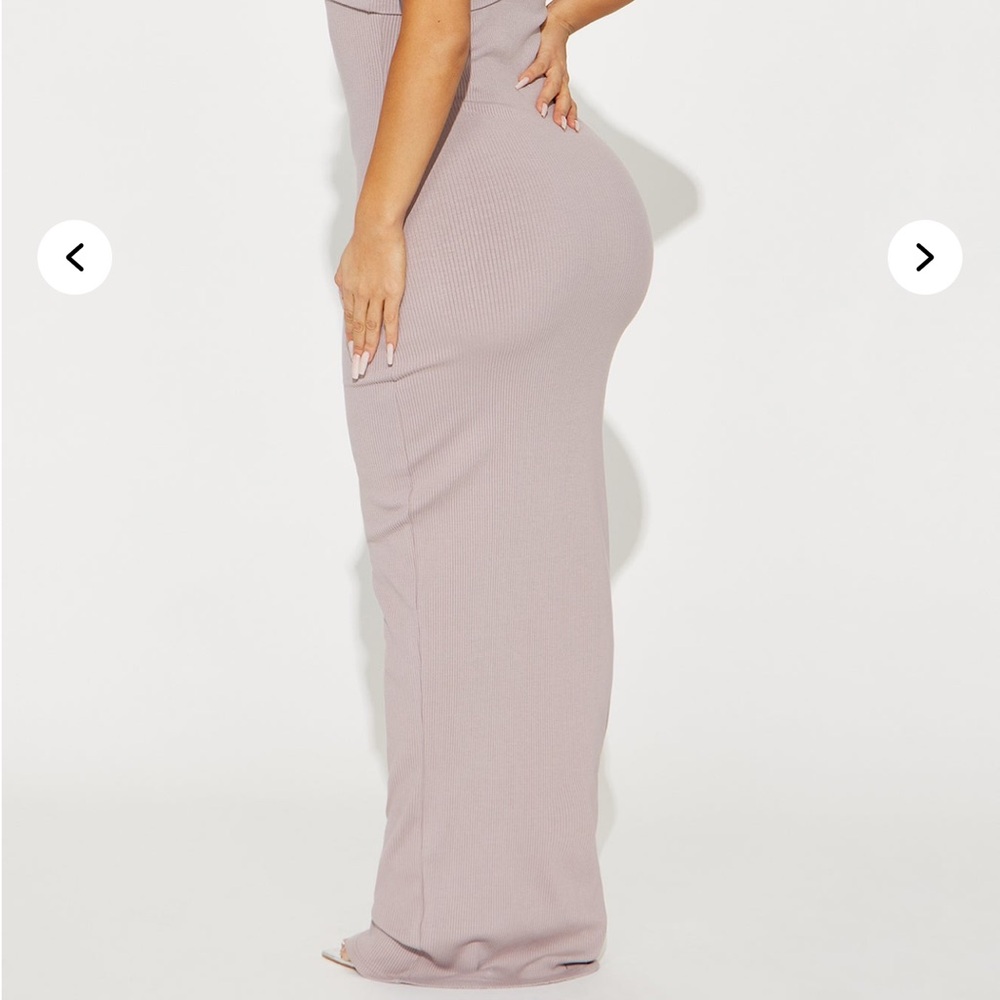 Off-Shoulder Dress - Picture 4 of 6